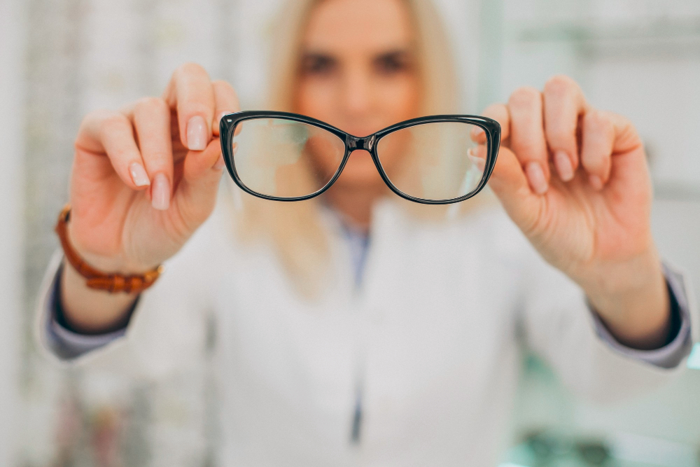 female-optician-working-optic